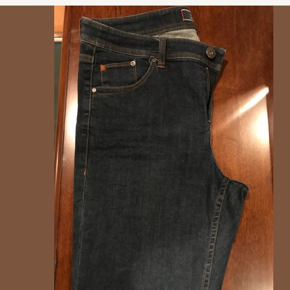 Tommy Bahama Jeans 12 Stretch Med:dark Boot 12
